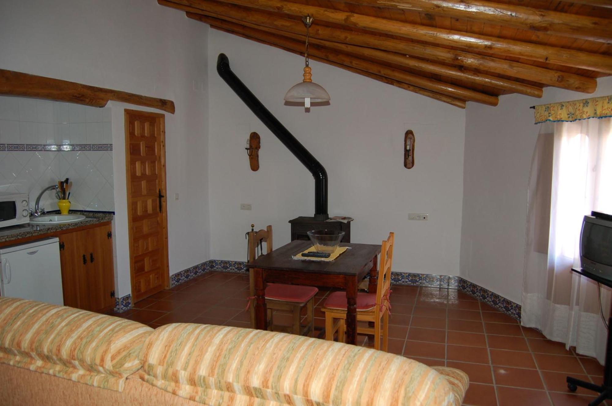 La Molinilla Apartamentos Y Hammam (Adults Only) Linares de la Sierra Dış mekan fotoğraf